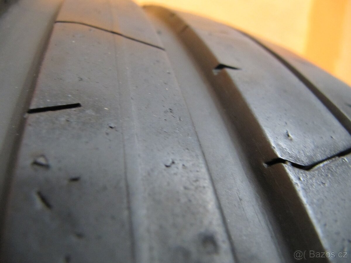 Pneu 245/35/20 Pirelli - 2