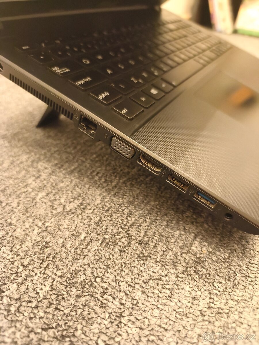 ASUS X551CAP notebook - 2