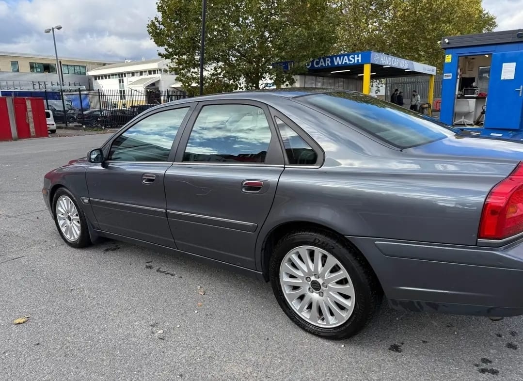 Volvo S80 2.4i Automat ANGLIČAN 2003 - 2