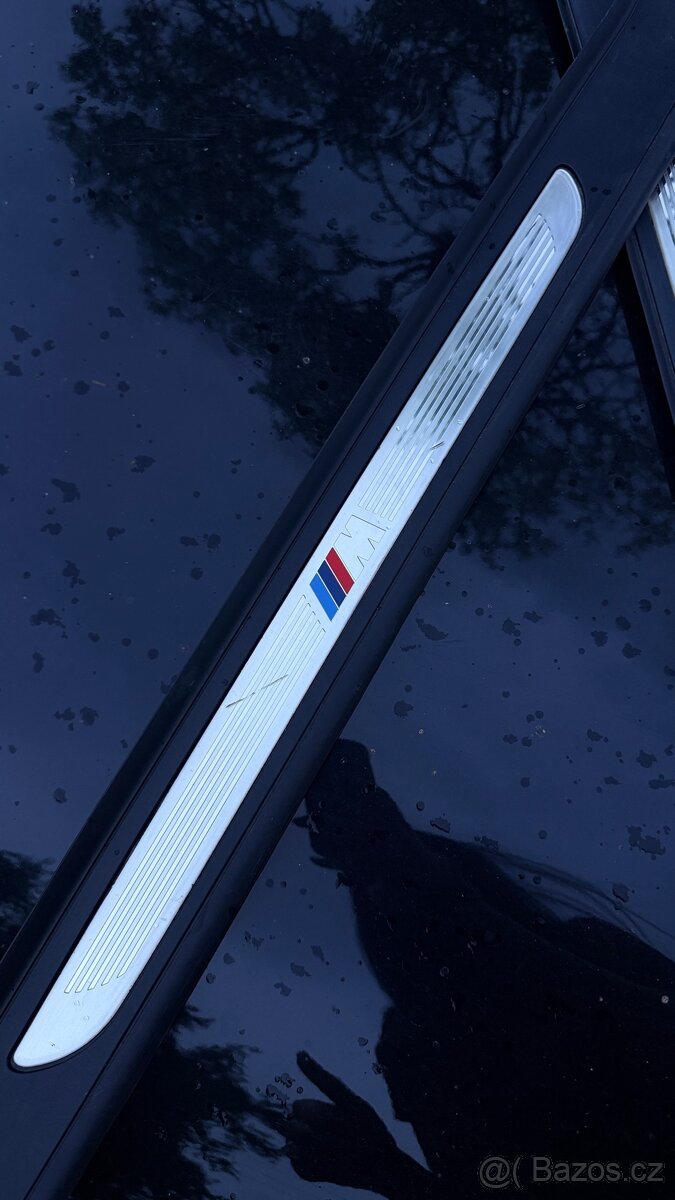BMW E92 originální M prahové lišty - 2