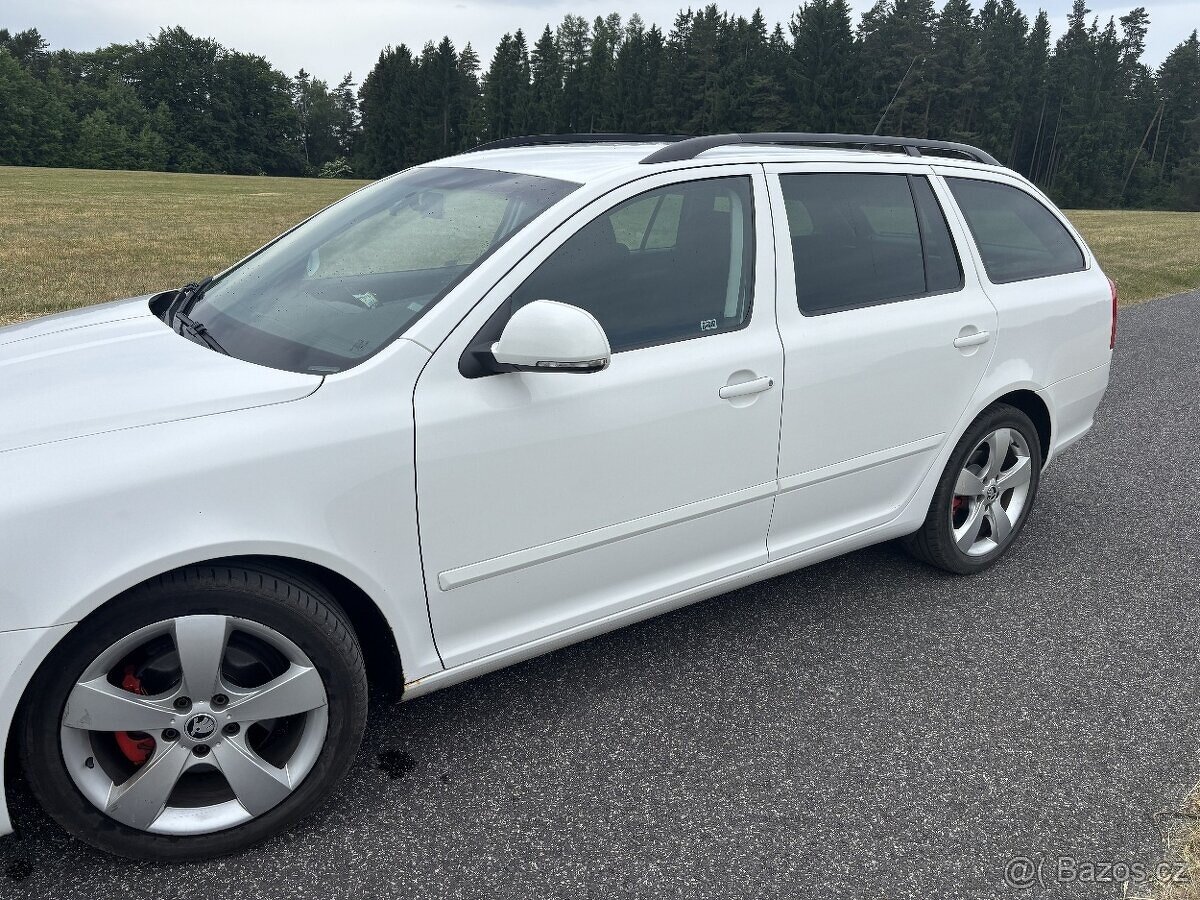 Škoda Octavia 2 FL Combi - 2
