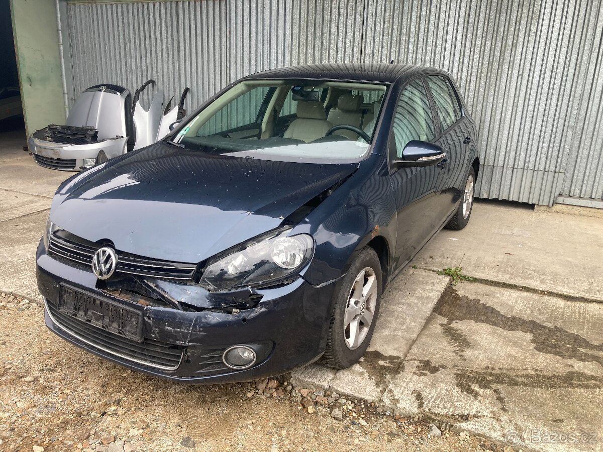 VW Golf 6 - 2