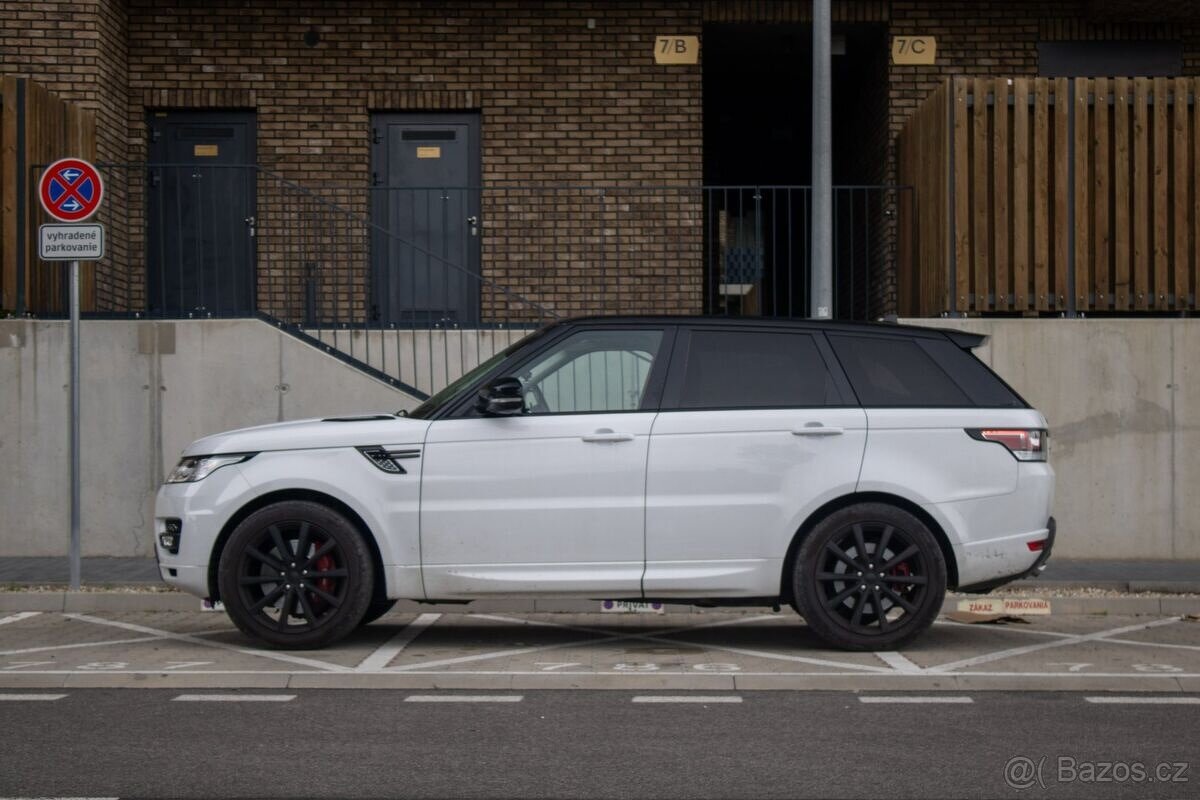 Land Rover Range Rover Sport 3.0 SDV6 HSE Dynamic - 2