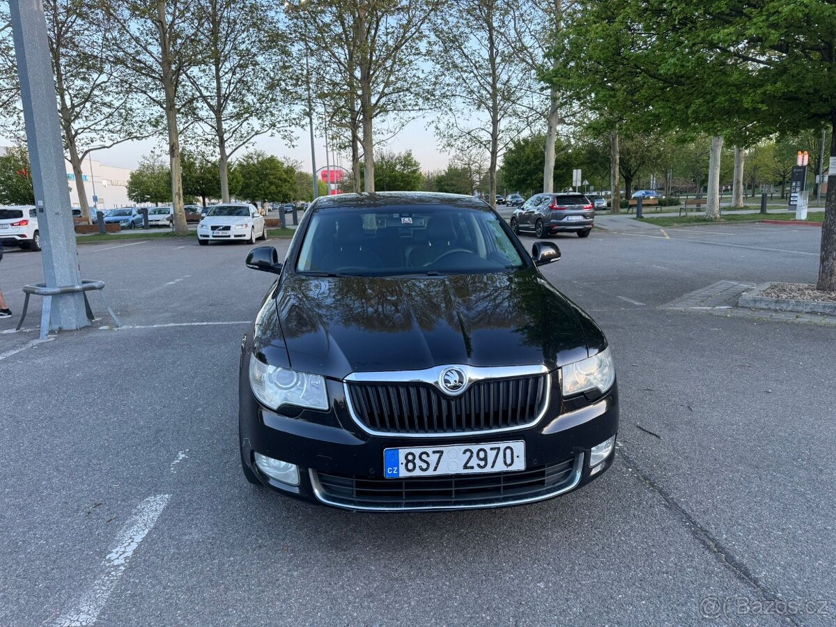 Škoda Superb 3.6 V6 DSG 4x4 - 2