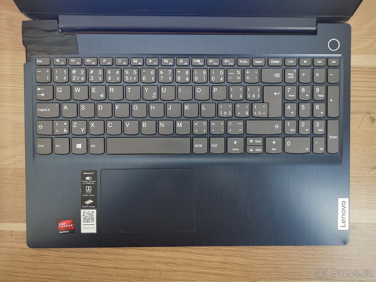 Šestijádrový notebook Lenovo IdeaPad 3 81W4 - 2