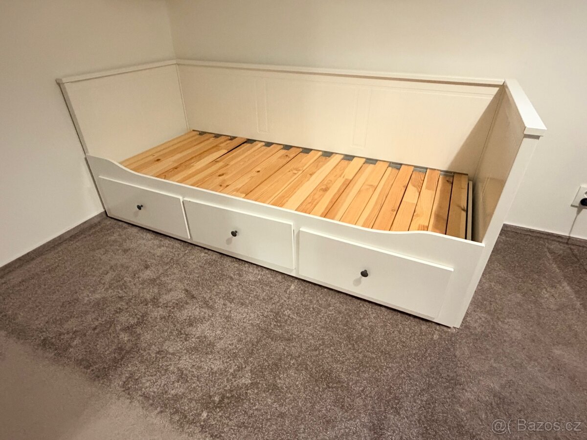 Postel IKEA Hemnes - 2