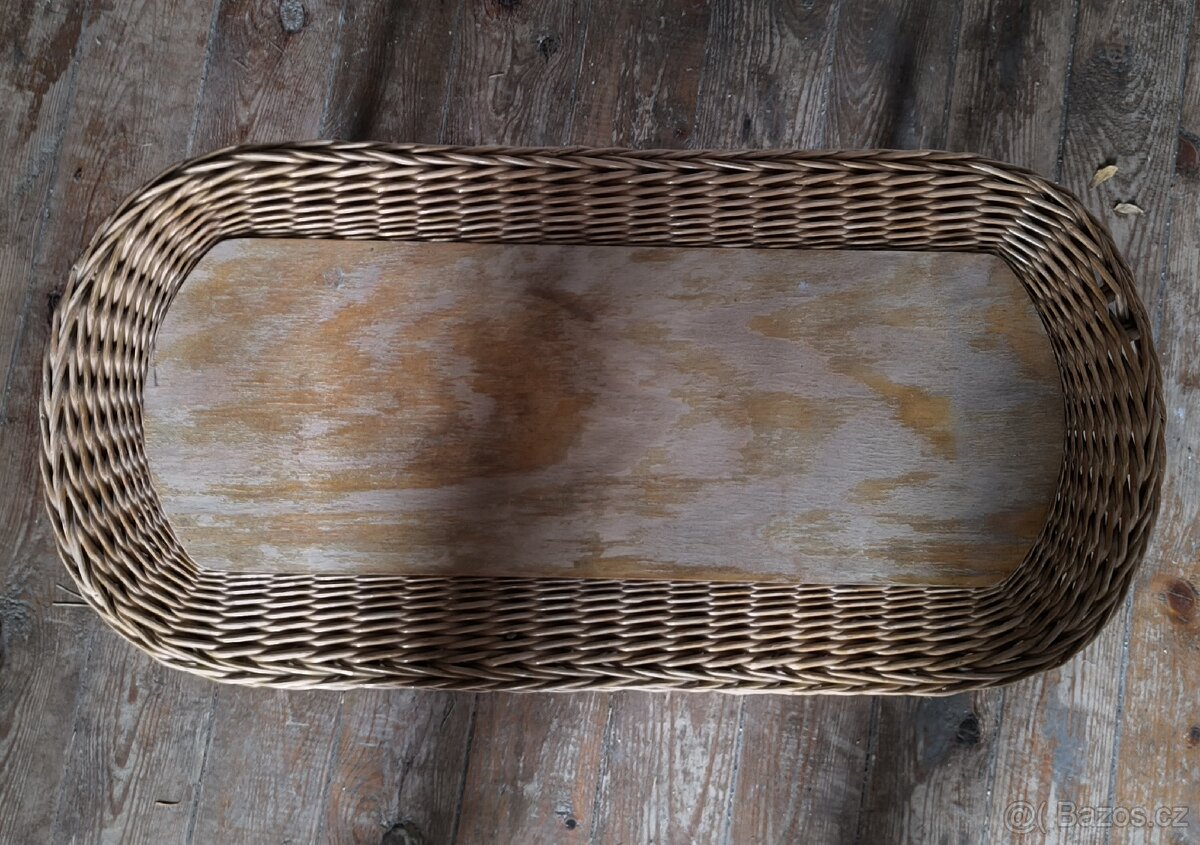 RATANOVÝ PROUTĚNÝ KVĚTINOVÝ ODKLÁDACÍ STOLEK ÚLUV - 2