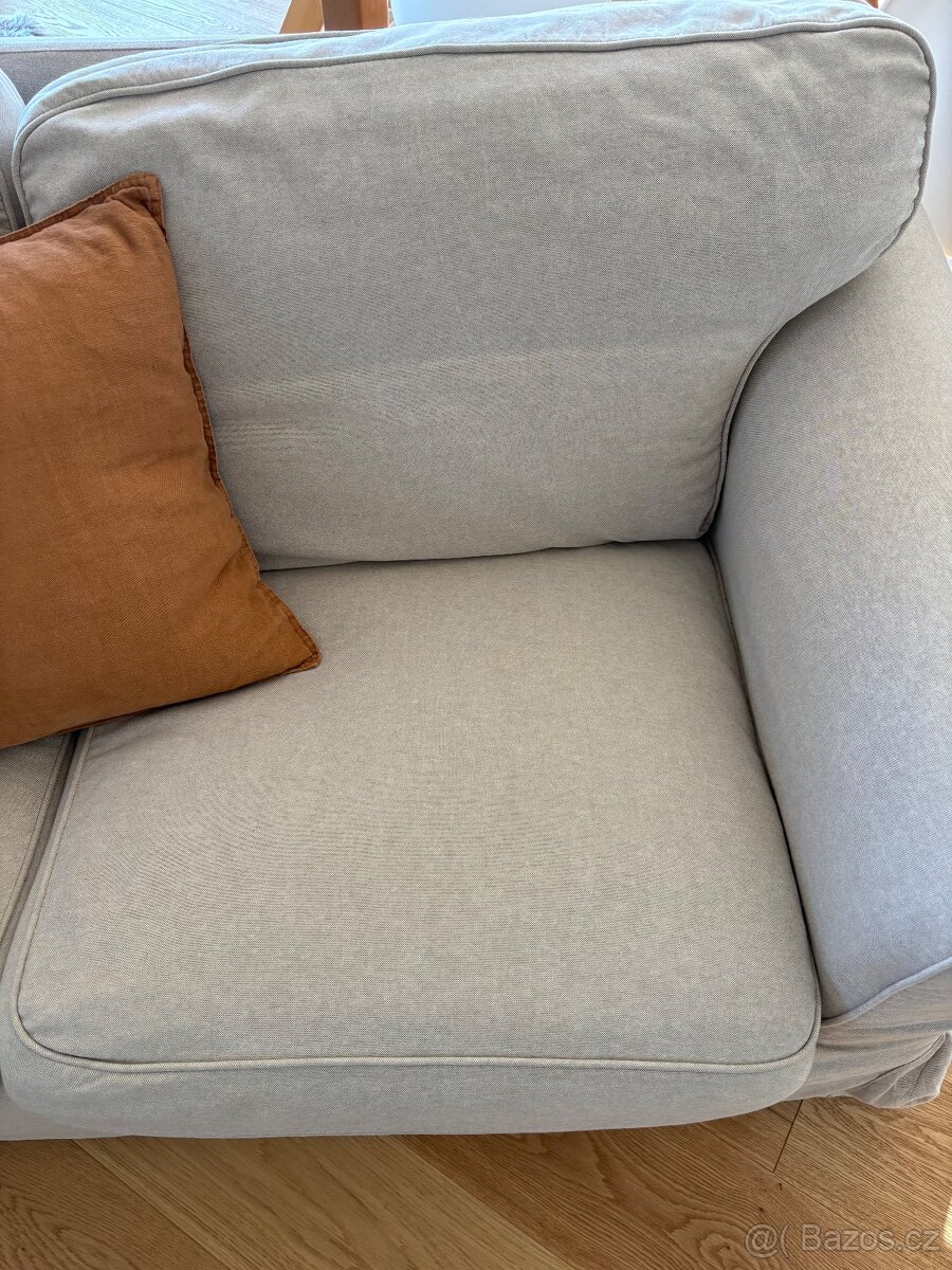 Pohovka Ikea Ektorp - 2