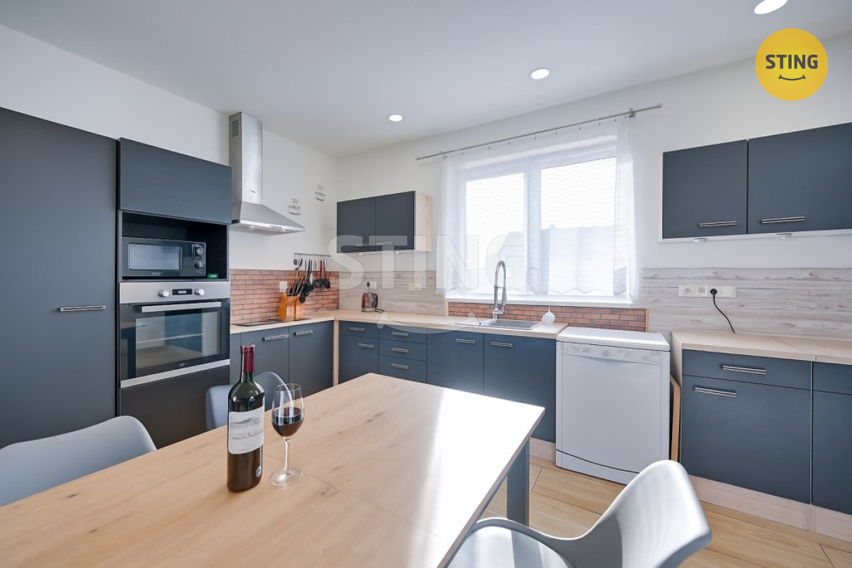 Prodej rodinného dumu 6kk Újezd u Přelouče, 133864 - 2