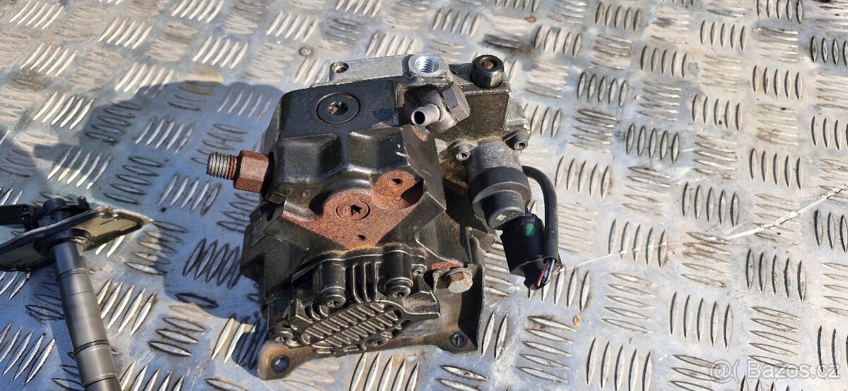 Vstrikovaci cerpadlo audi Q7 4L 4.2 tdi vstriky - 2