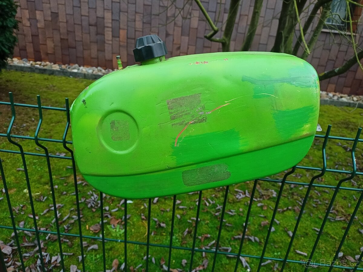 Nádrž čz motokros 125/511 125/516 - 2