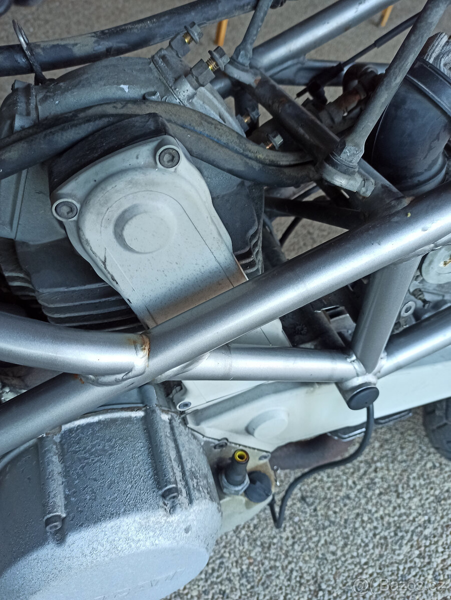 Motor kompletní Ducati - 2