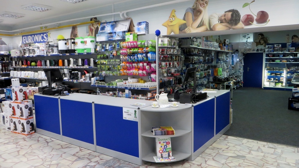 REGÁLOVÉ ZAŘÍZENÍ /konfigurator.aaa-regaly.cz/ - 2