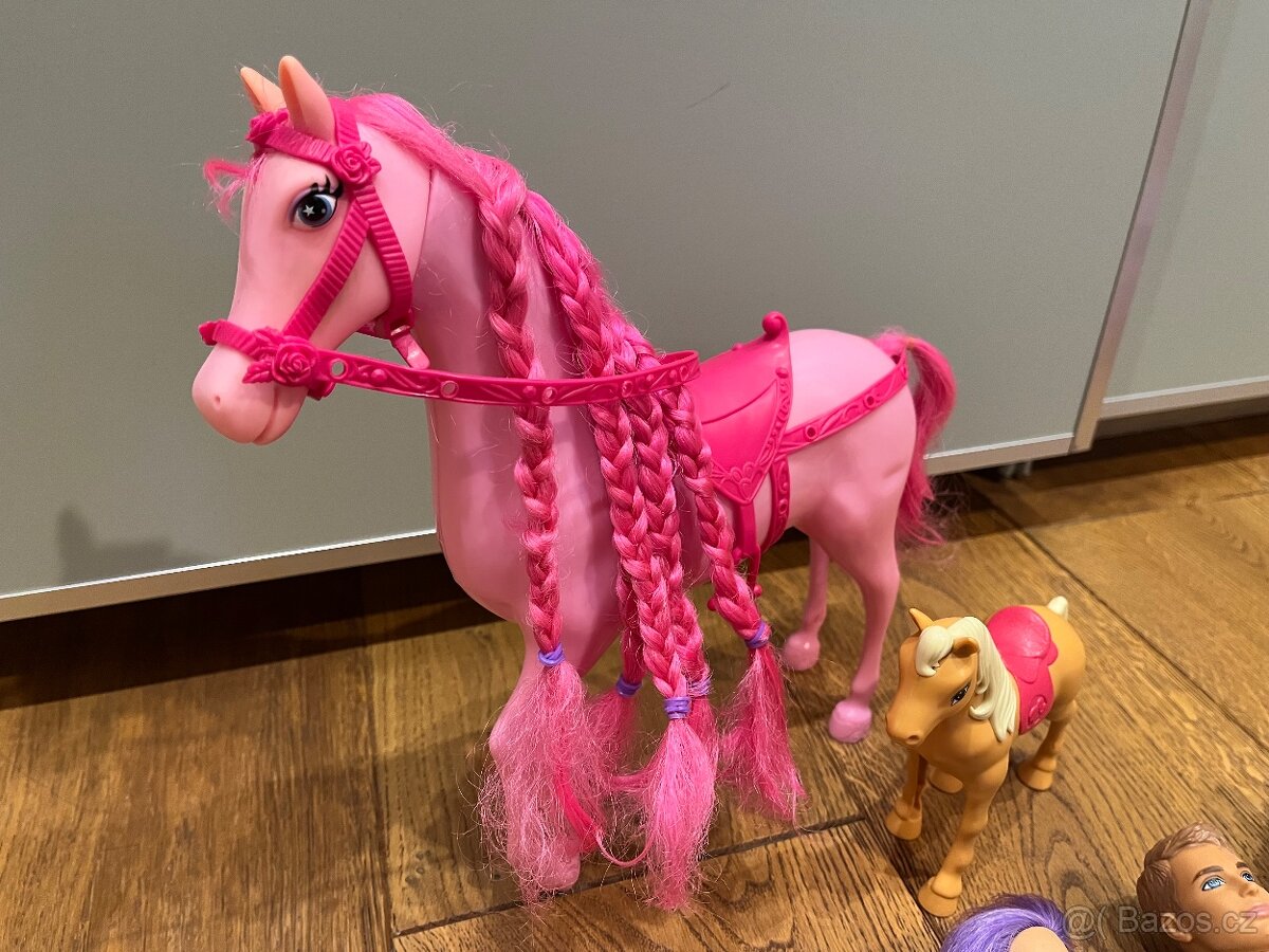 Velká sada panenek Barbie, Rainbow High, Na Na Na - 2