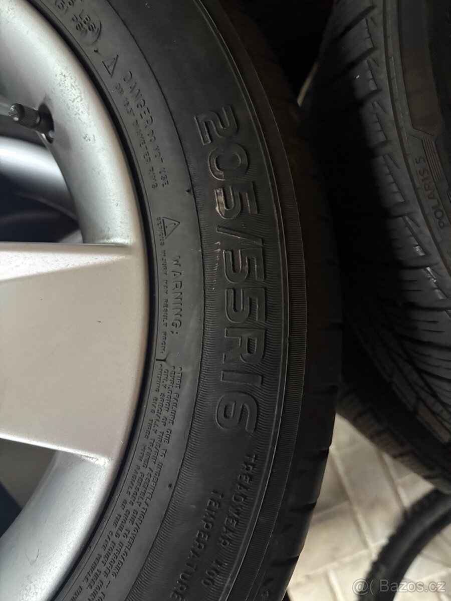 Škoda Originální litá kola s letní pneu 205/55 R16 - 2