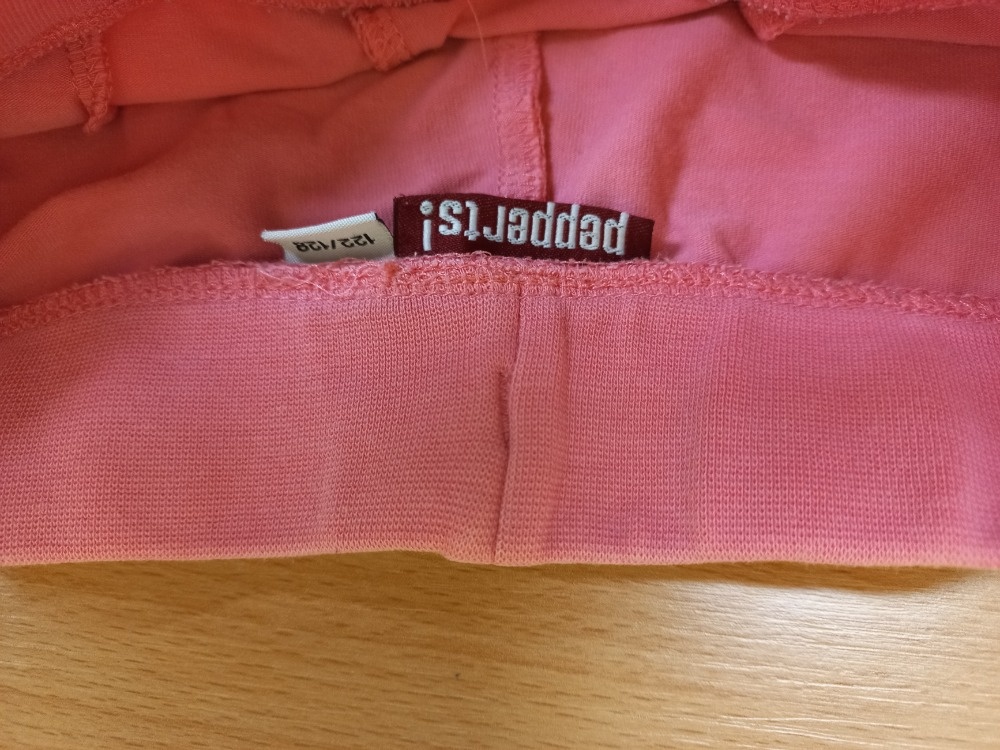 Kraťasy vel. 122, 128 - 2