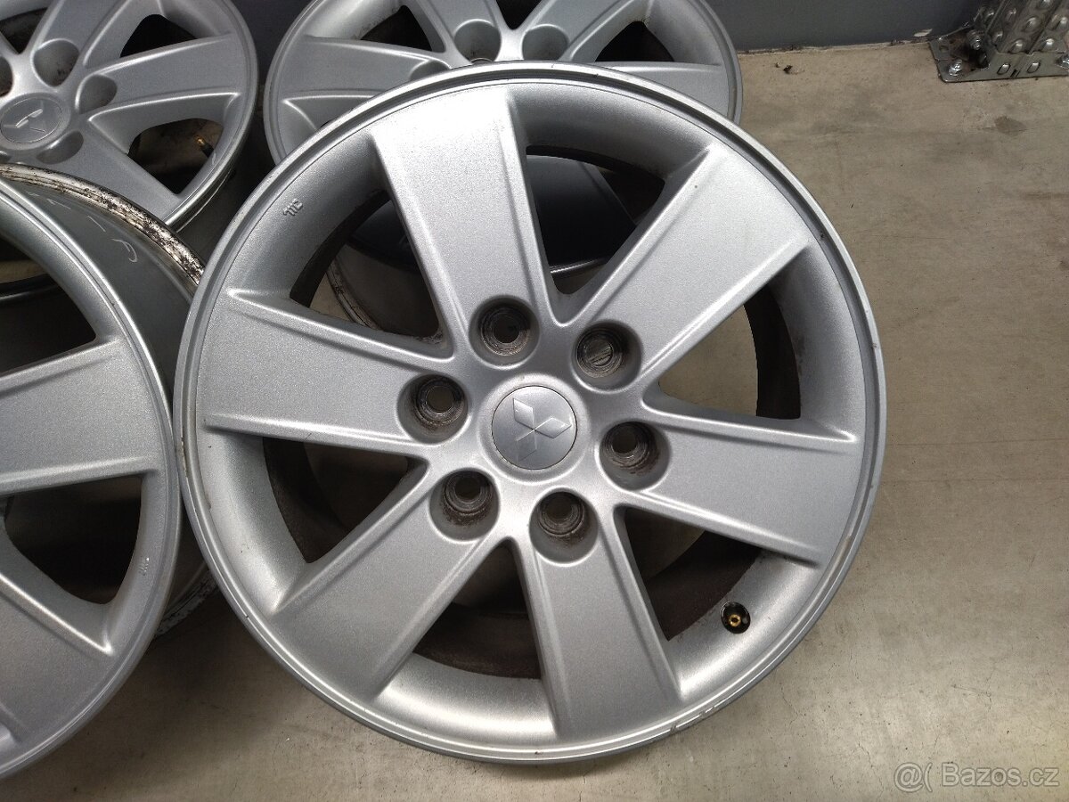 ALU disky 17" Mitsubishi Pajero - 2