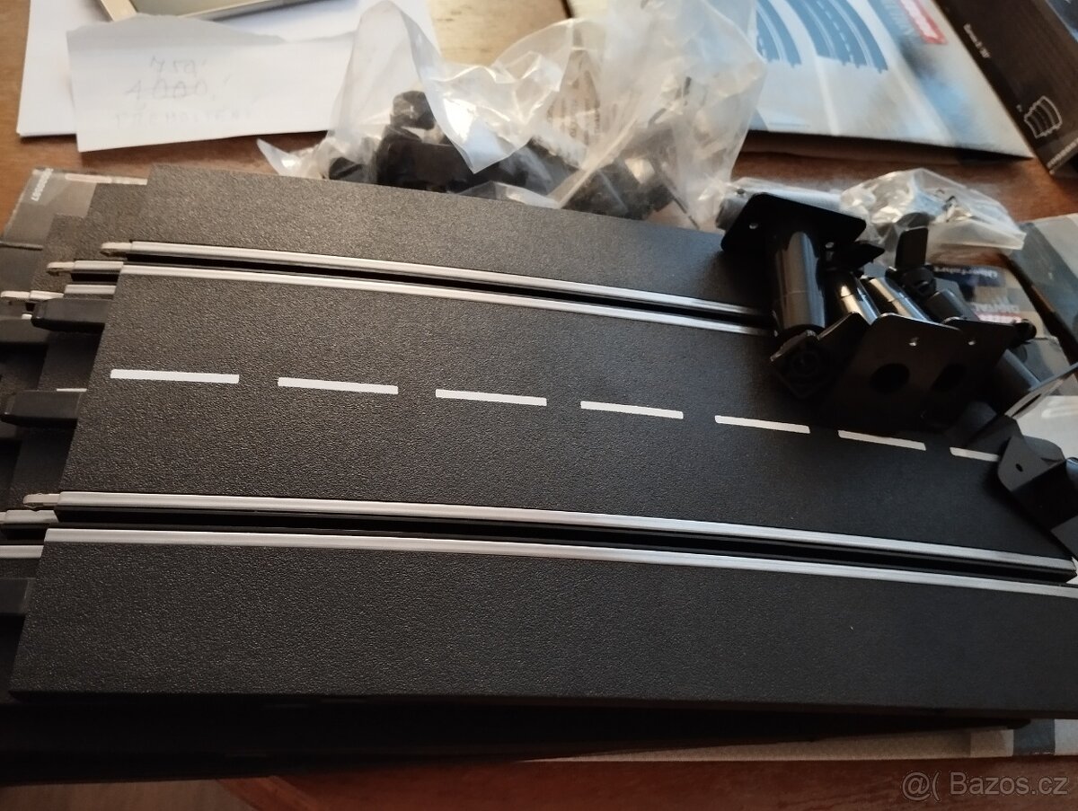 Autodráha Carrera digital 132 - 2