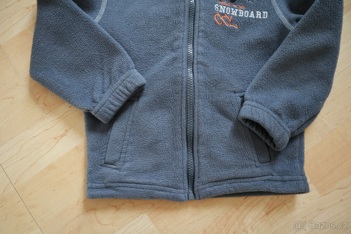 Chlapecká mikina vel. 104/110 - 2