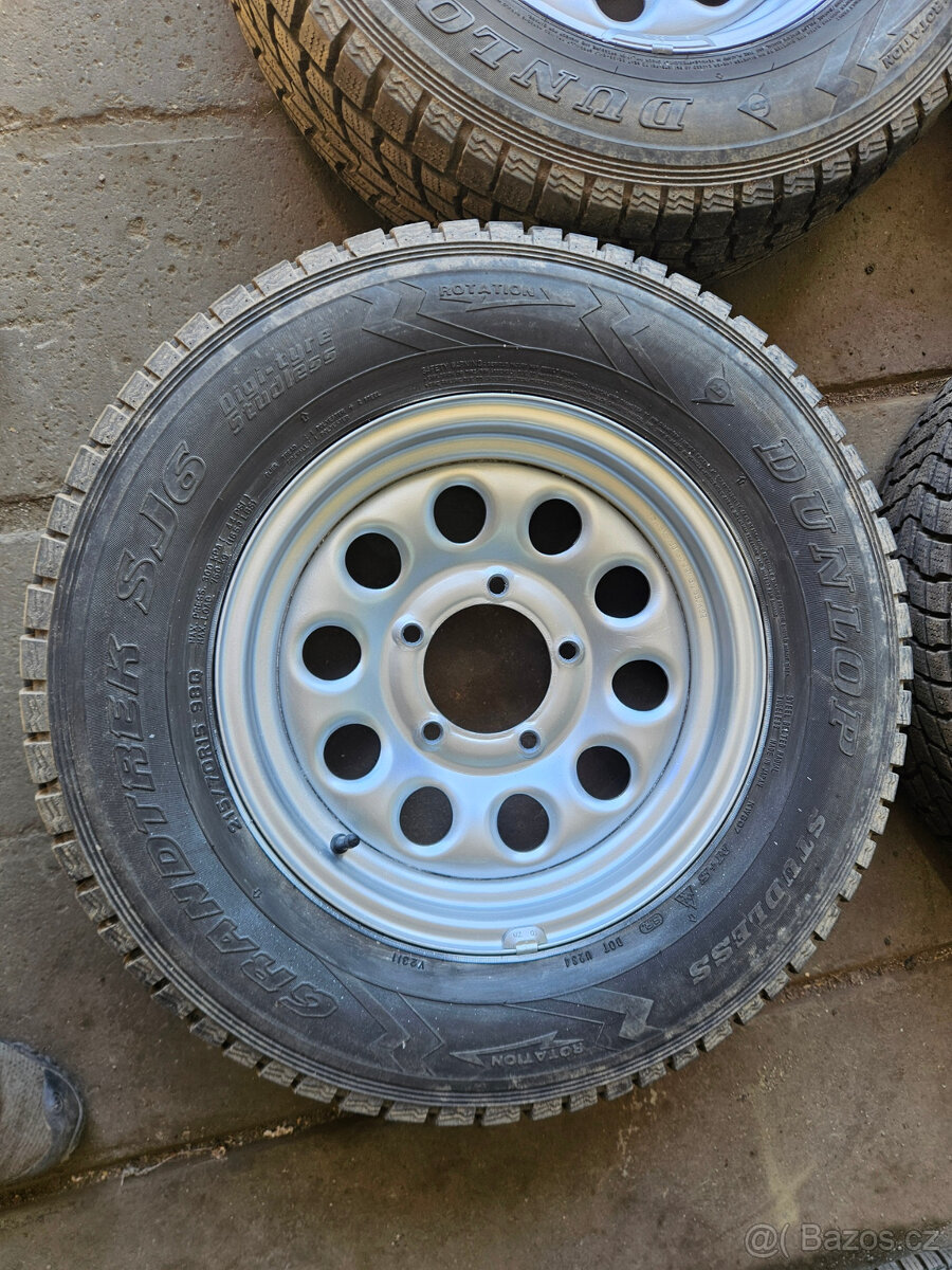Sada disku 5x139,7mm s pneu 215/70/15 - Jimny - 2