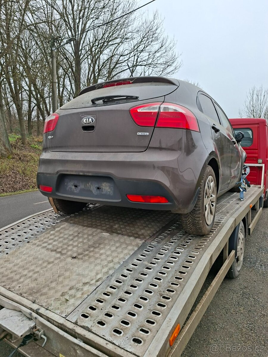 Rozpredám Kia Rio 1.4Crdi 66kw D4FC - 2