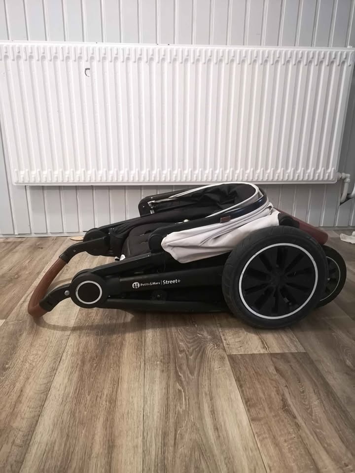 Sportovní kočárek - 2