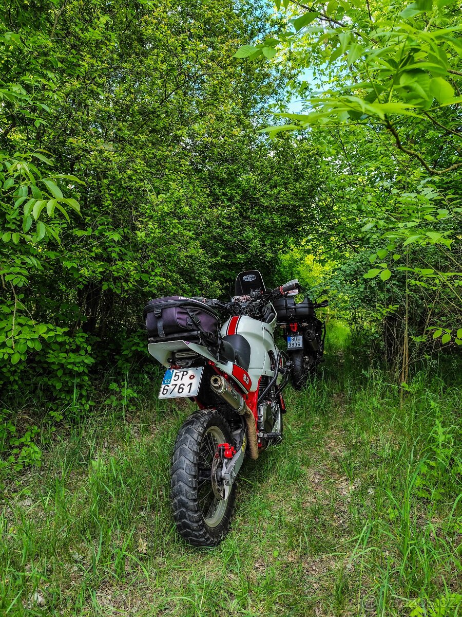 Kawasaki kle 500 - 2