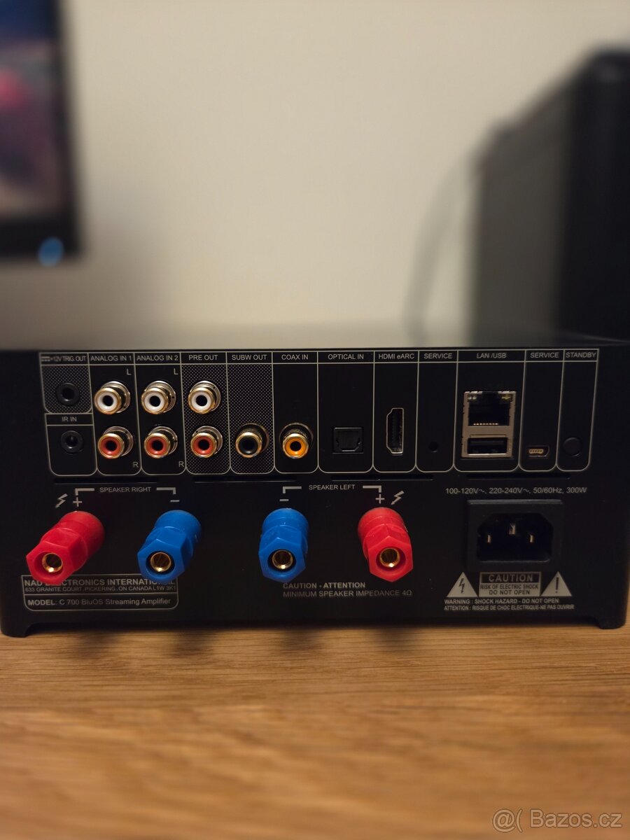 NAD C700 - 2