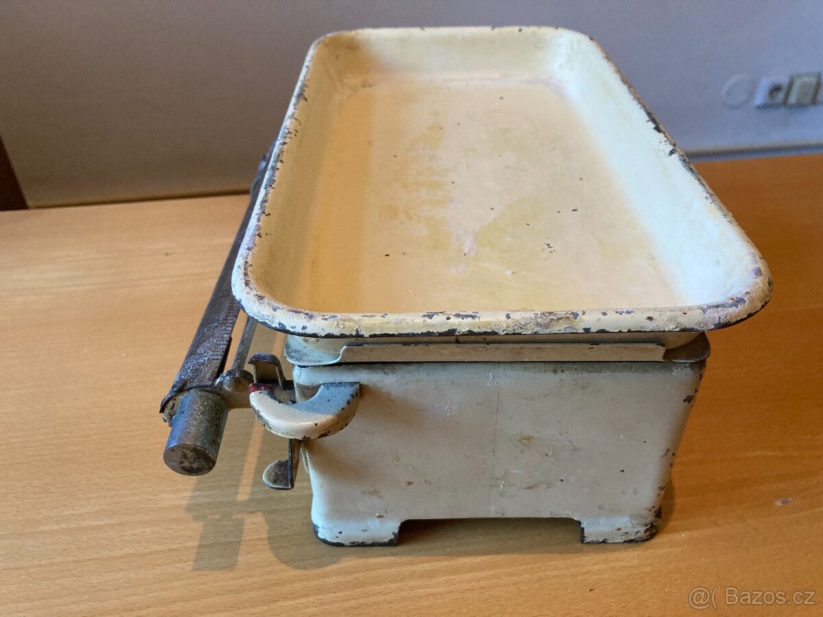 kuchyňská váha - 2