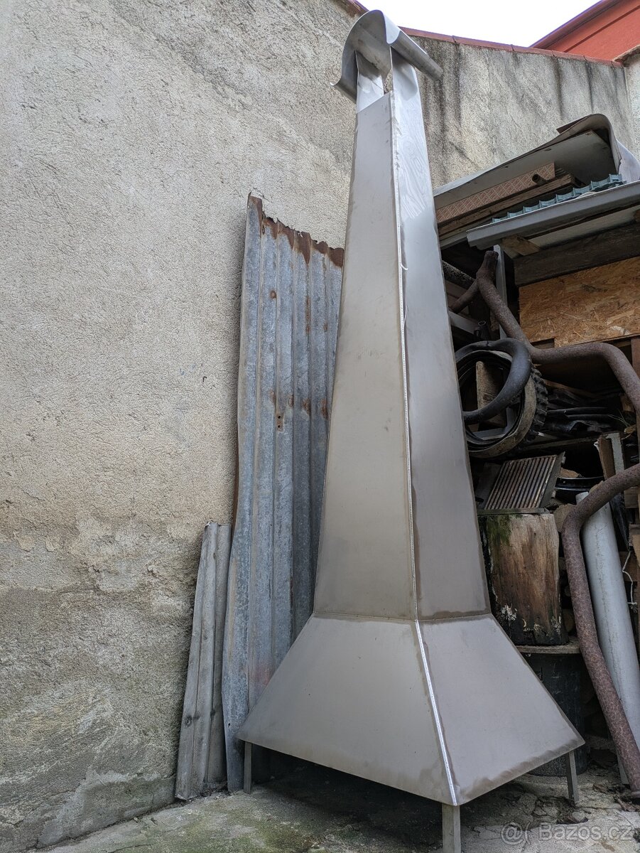 Nerezový venkovní krb - 2