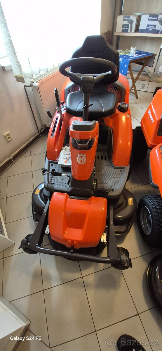 Husqvarna rider R 214C - 2