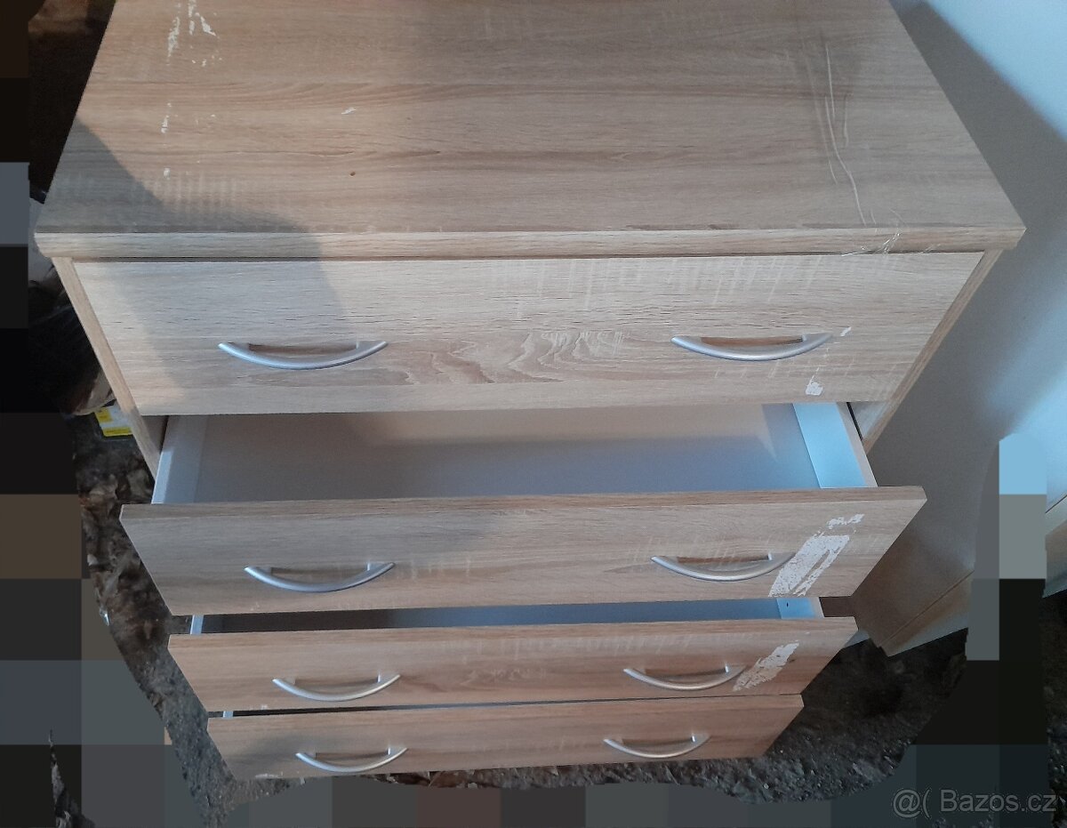 Komoda - 2