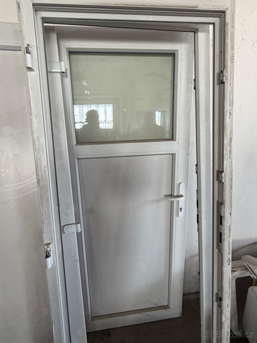 Bezpečnostní dveře - 2
