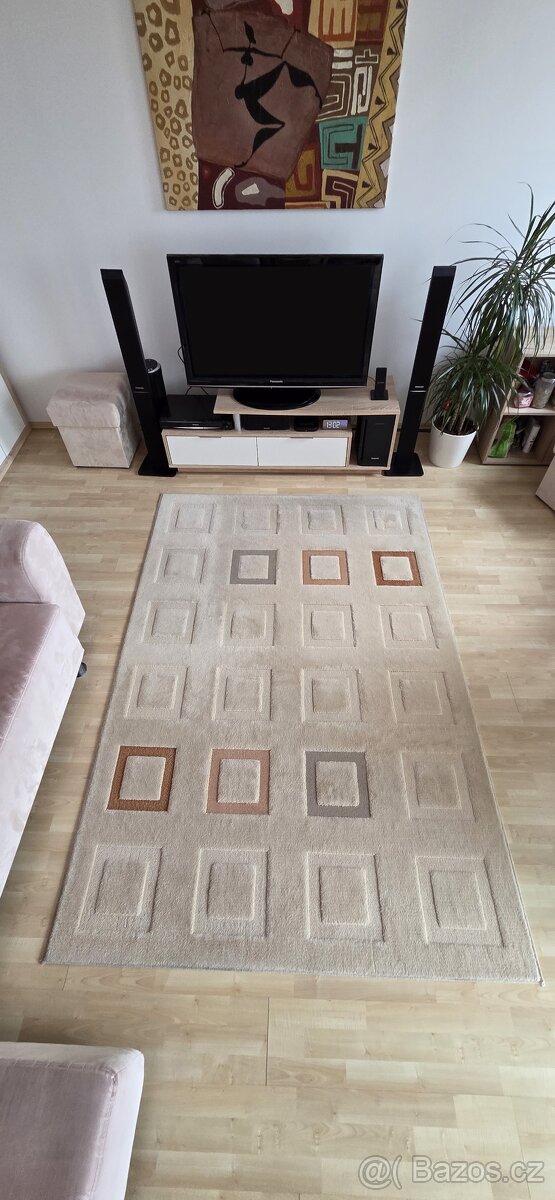 Koberec kusový - 2