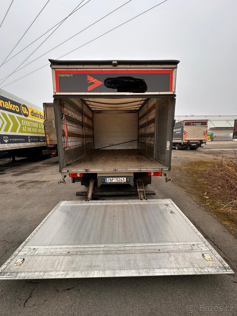 RENAULT D R.V.2019 - 2
