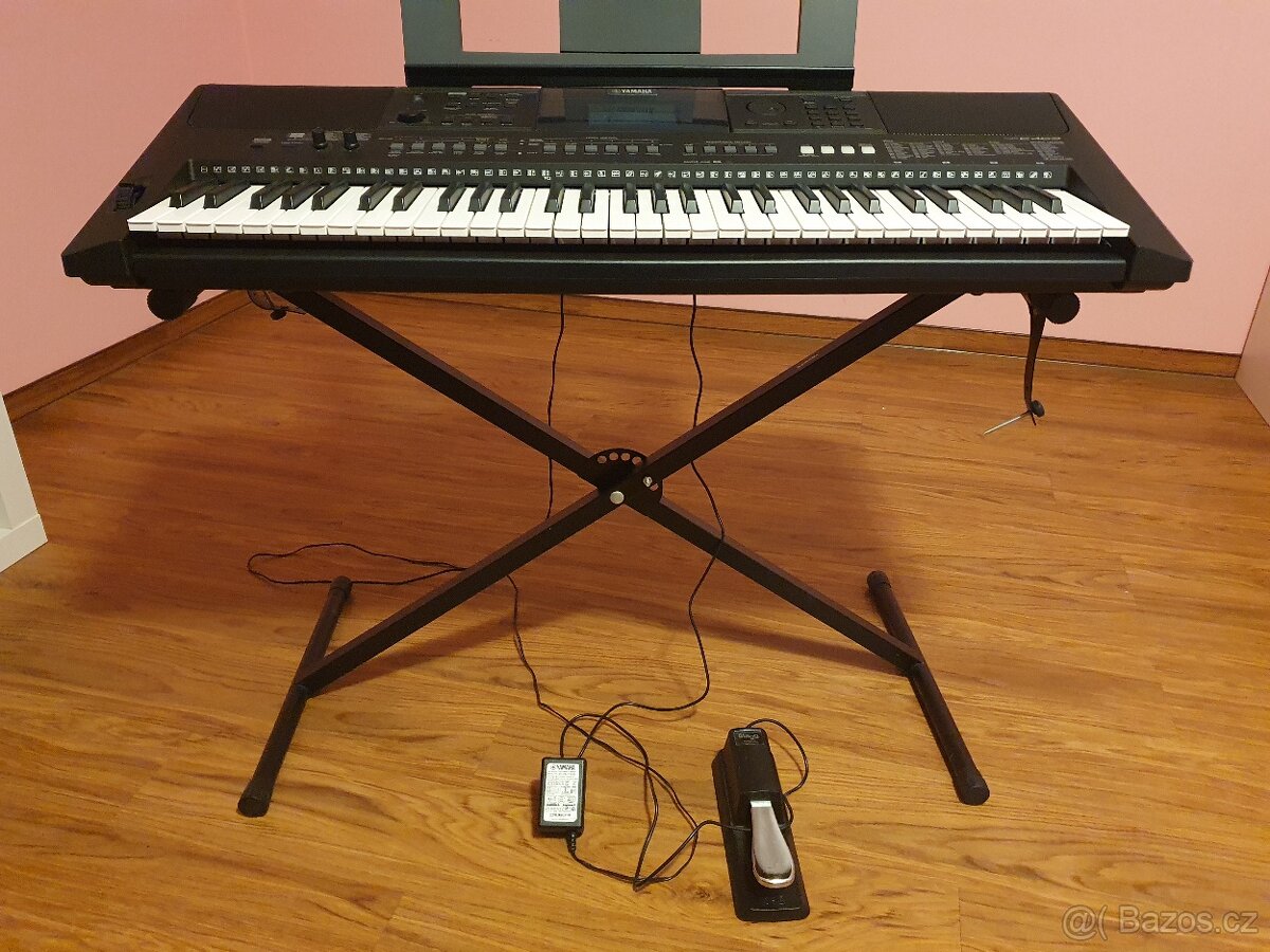 Keyboard YAMAHA PSR E463 - 2
