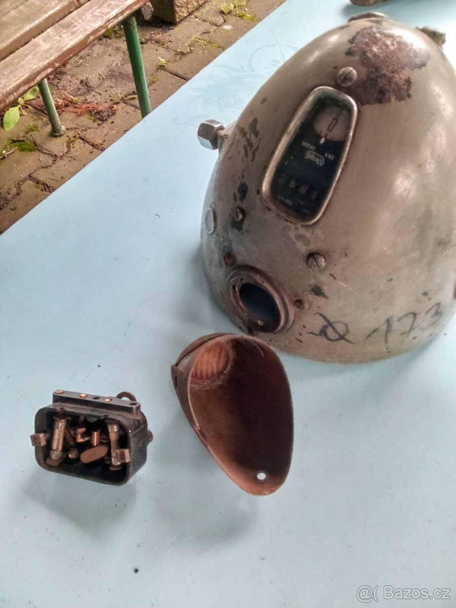 Motocyklová lampa,moto bordel. - 2