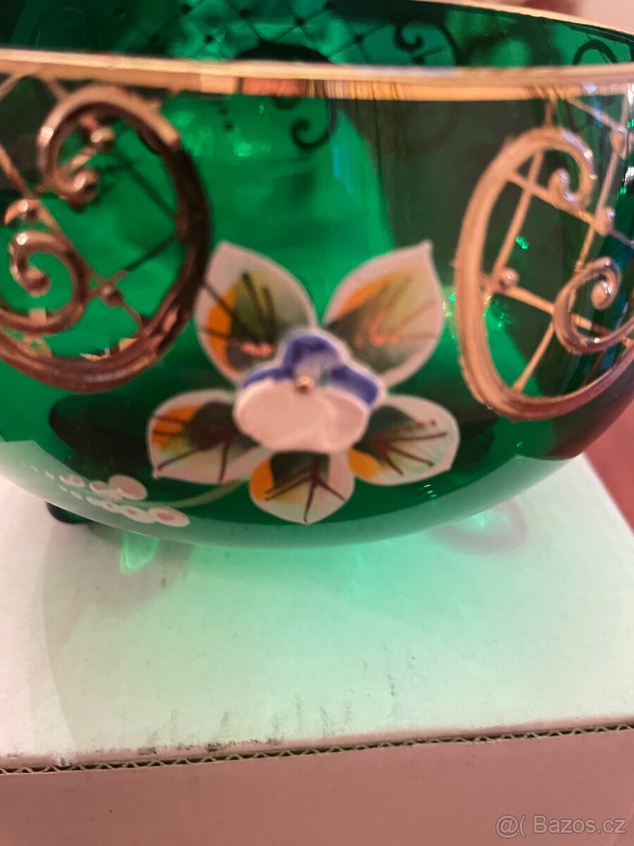 Nové novoborské sklo,včetně krabice - 2