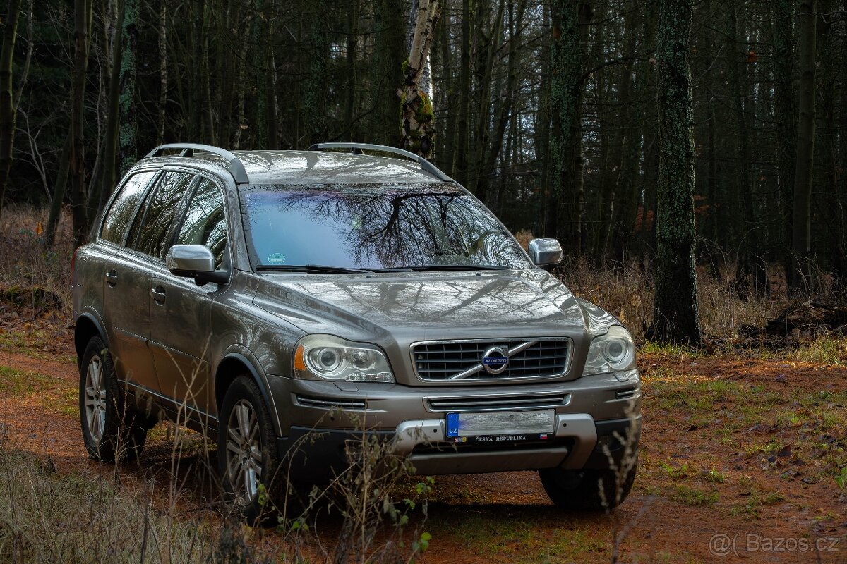 VOLVO XC90 2,4 D5 AWD EXECUTIVE - 2