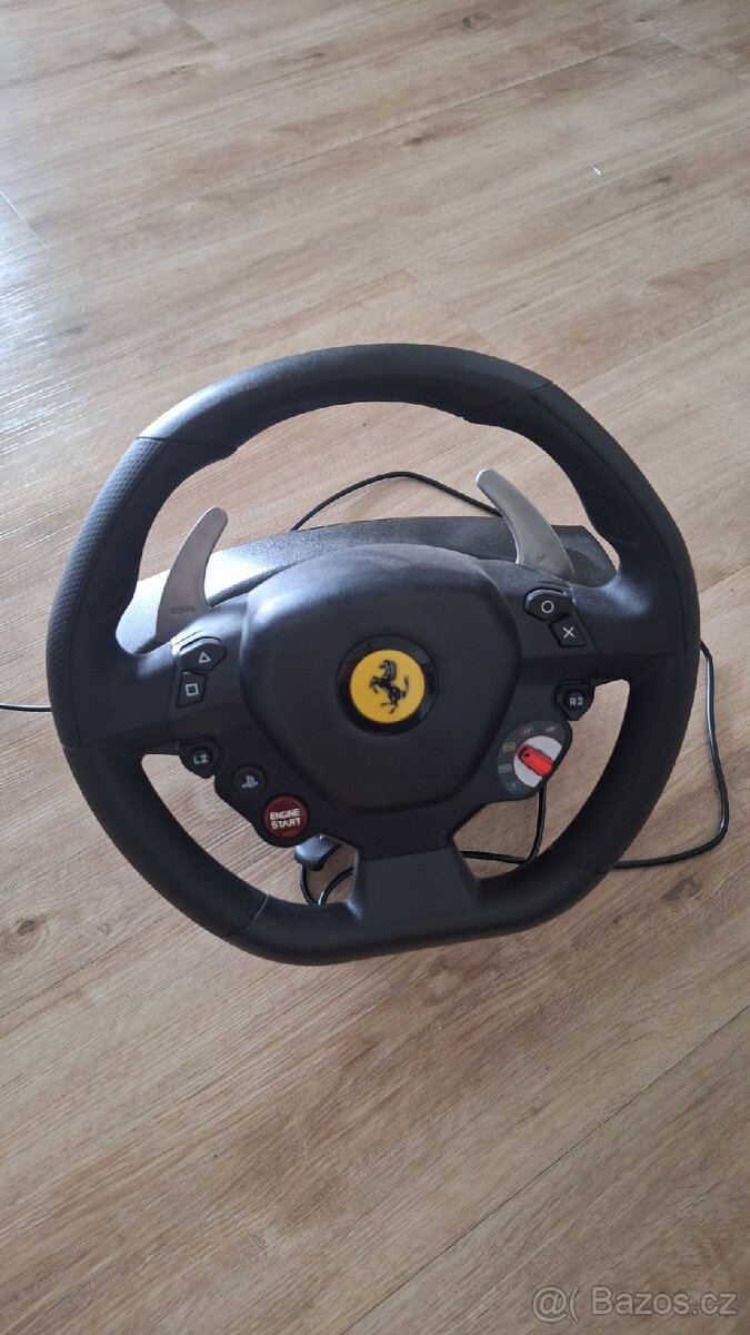 Herní volant - 2