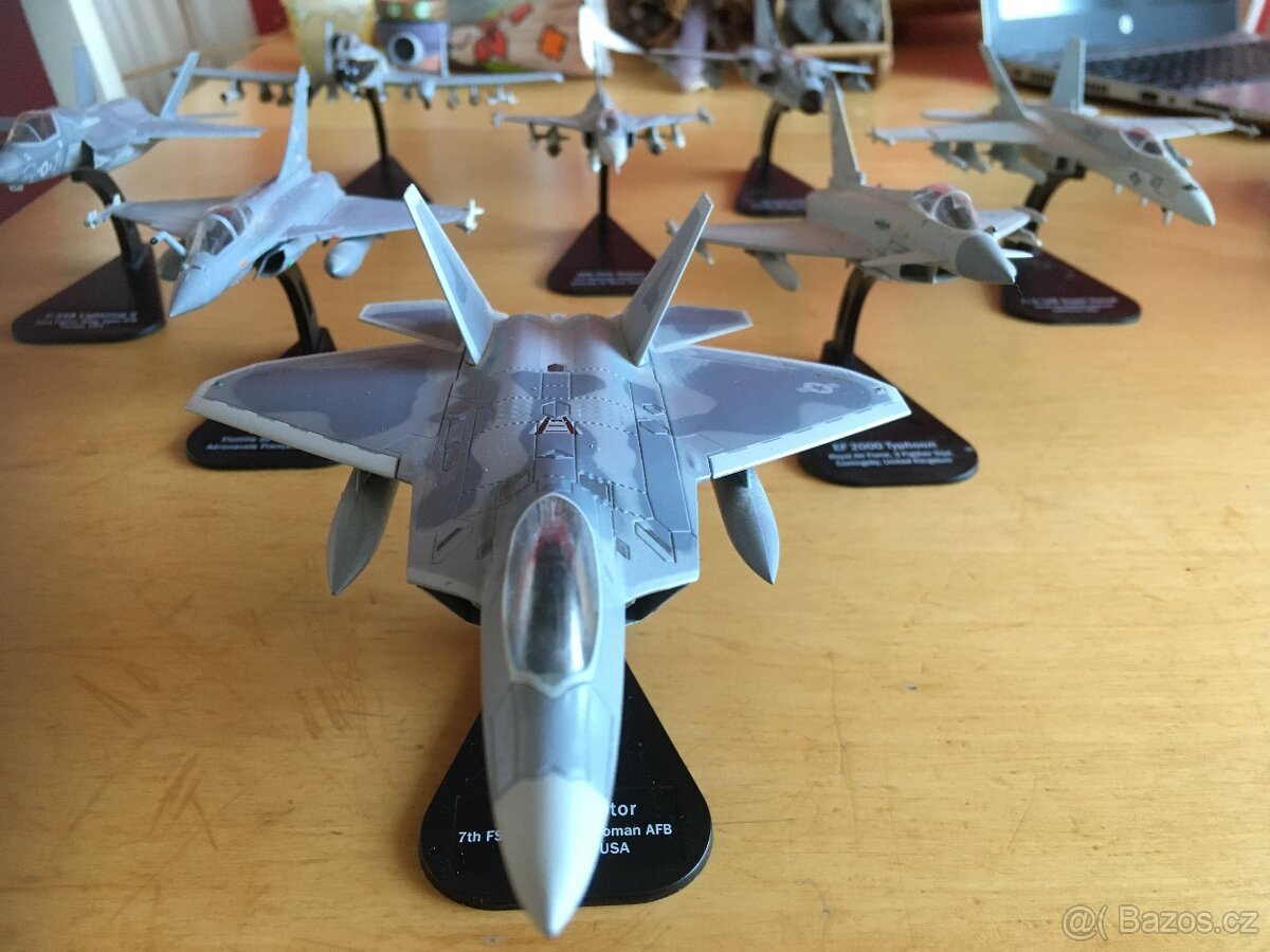 Sbírka kovových modelů letadel NATO 1:100 - 2