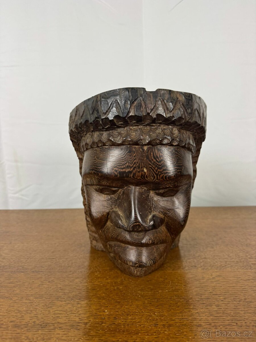 Rituální dřevěná nádoba ve tvaru hlavy (602006) - 2