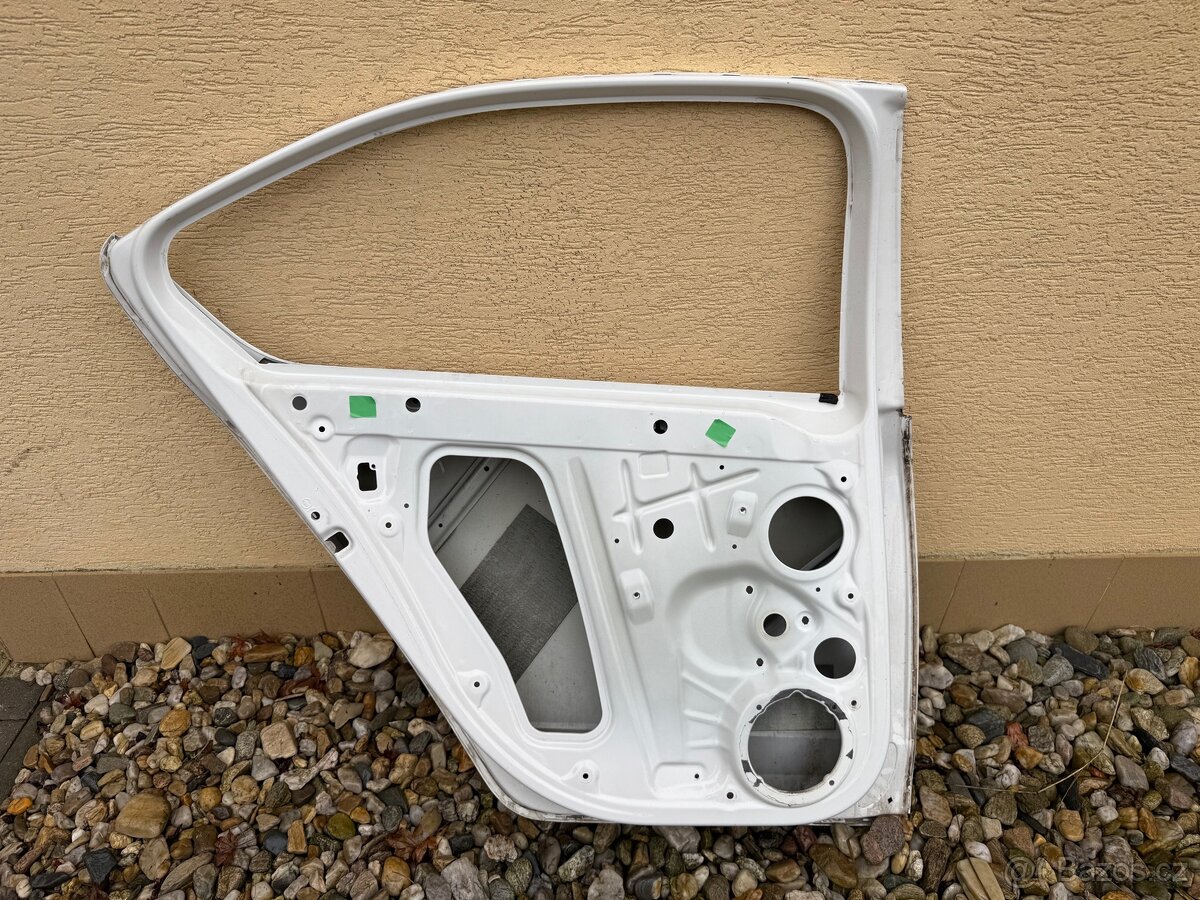 Levé zadní dveře Octavia 3 hatchback - 2