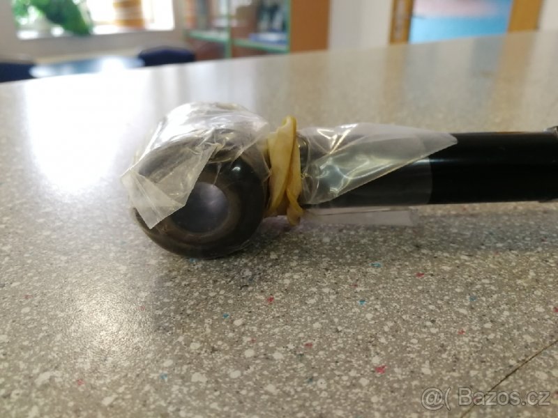 Prodám zadní rameno na Hyundai Matrix 2008- - 2