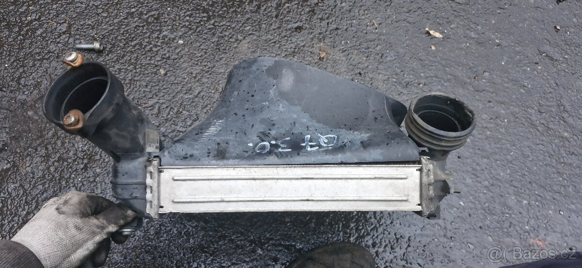 Pravy intercooler audi Q7 Vw Touareg cayenne - 2