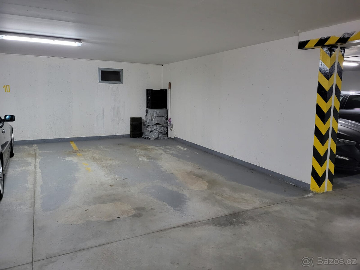 Garážové stání velké - 2