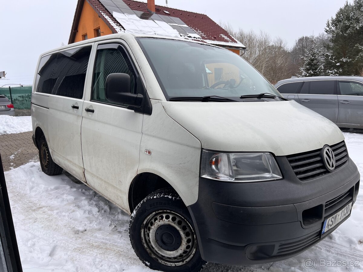 VW Transportér T5 1.9TDi 75kw 9 míst - 2
