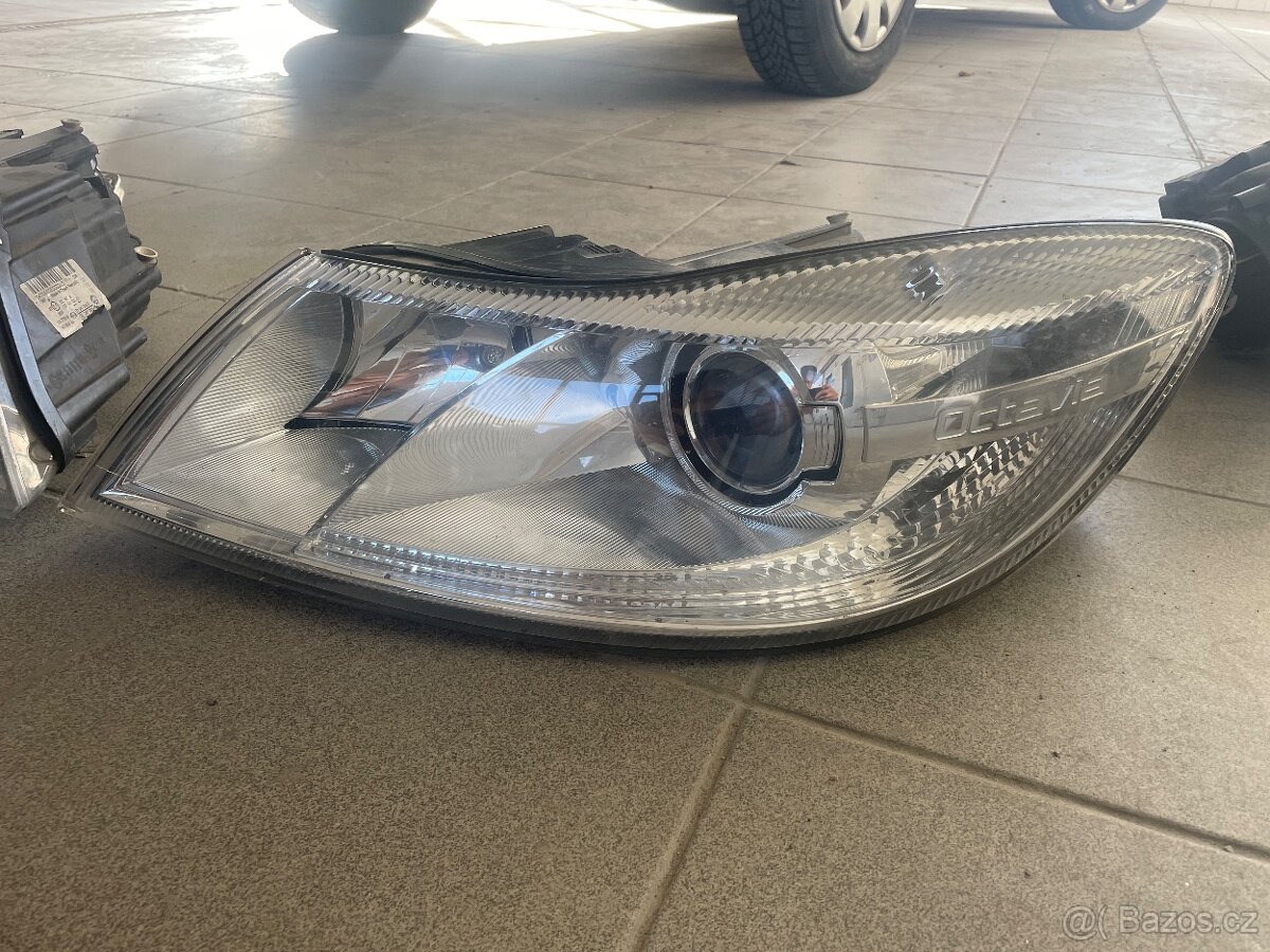 Sada xenon přední světla Octavia 2 - 2