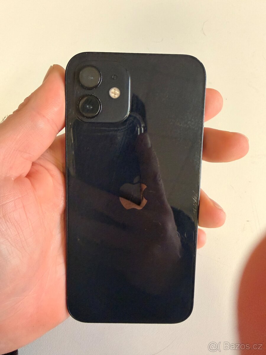 Apple iPhone 12 64GB - 2