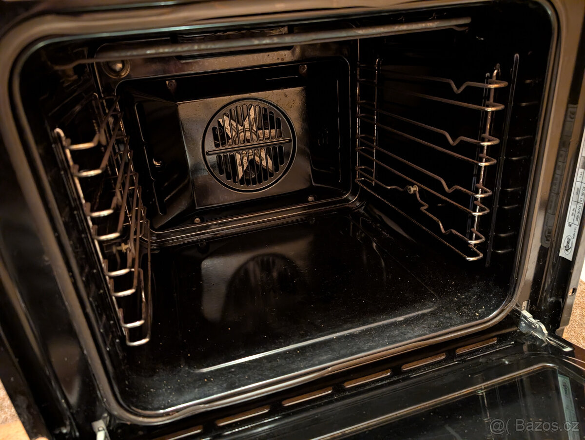 vestavná trouba - 2